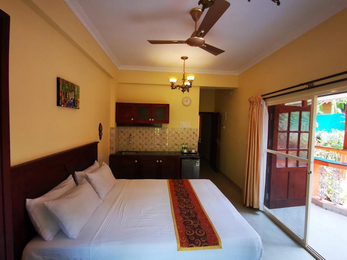 Resort Palmeiras Dourado Cansaulim Exterior foto